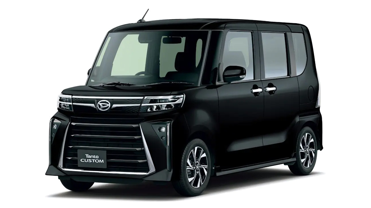 ダイハツ タントのスライドドアから自転車を積み込むイメージ